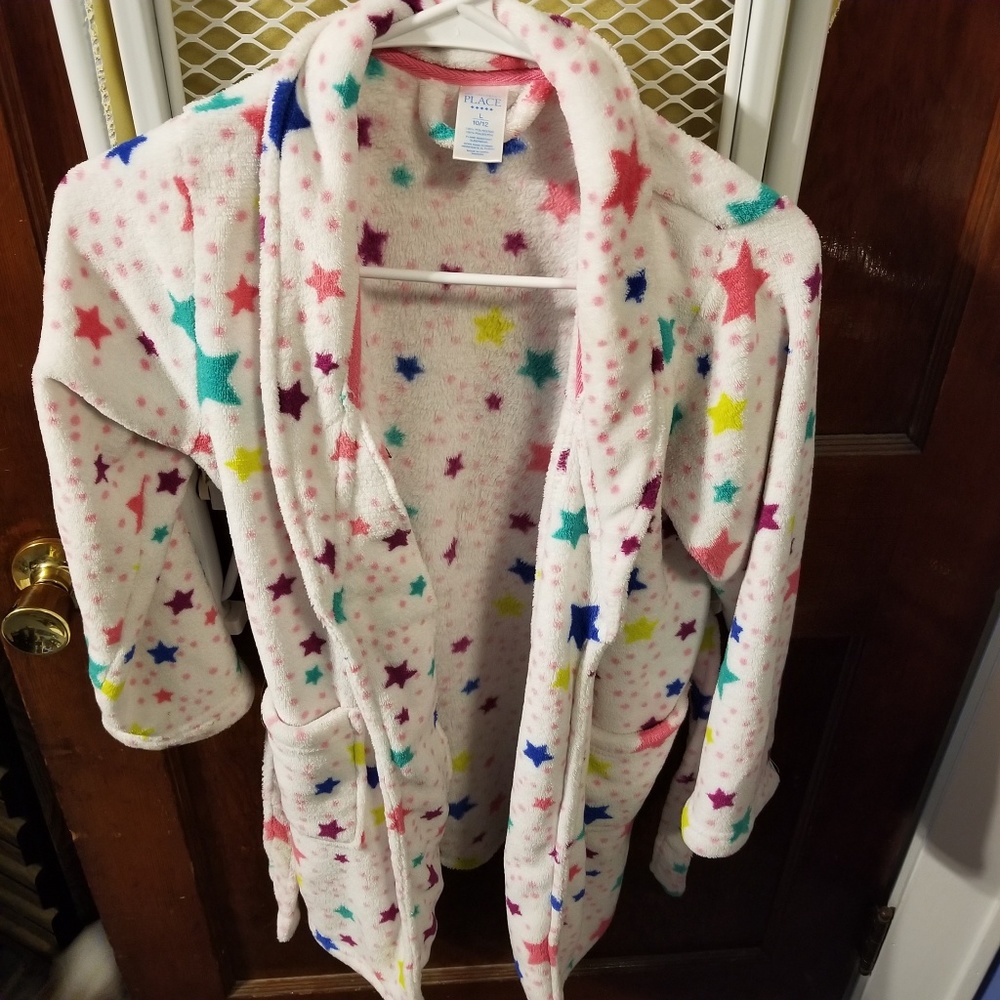 Childrens Place girls robe size 10/12